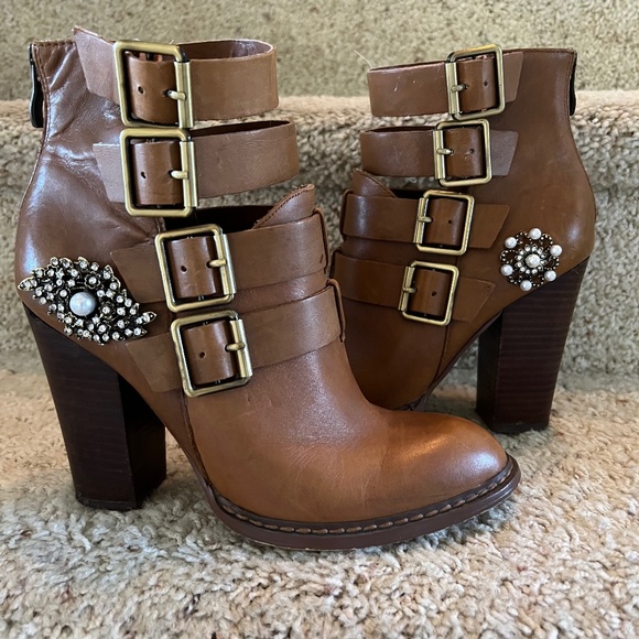 Chinese Laundry Buckle & Bling Boots - Picture 1 of 13